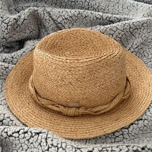 NWOT Betmar Natural Woven Raffia Straw Beach Hat